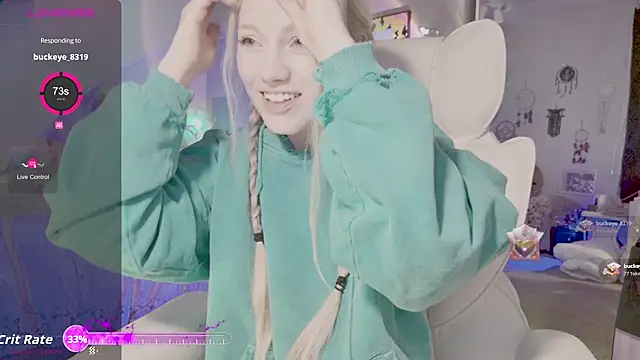 Snapshot of Talulaa chatting on 10.27.25 Talulaa online show from 10.27.25