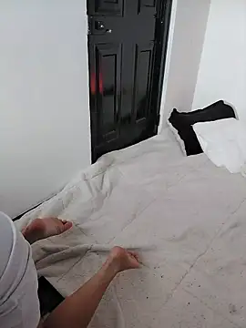 Eva Clark01 online show from 10.31.25