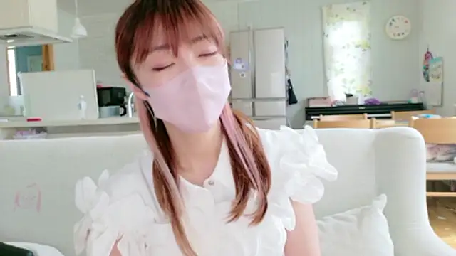 Snapshot of SUZU_1201 chatting on 05.31.26 SUZU 1201 online show from 05.31.26