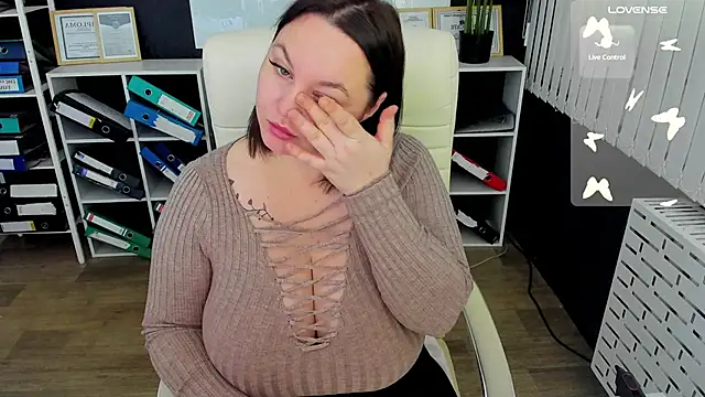  feel me  online show from 01.10.26