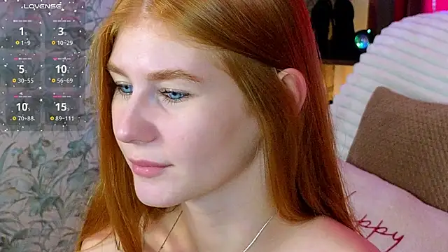 Snapshot of JuliaPowers_ chatting on 09.26.25 JuliaPowers online show from 09.26.25