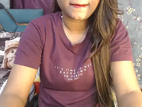 Snapshot of hot_riaa25 chatting on 02.17.26 hot riaa25 online show from 02.17.26