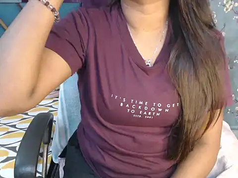 Snapshot of hot_riaa25 chatting on 02.25.26 hot riaa25 online show from 02.25.26