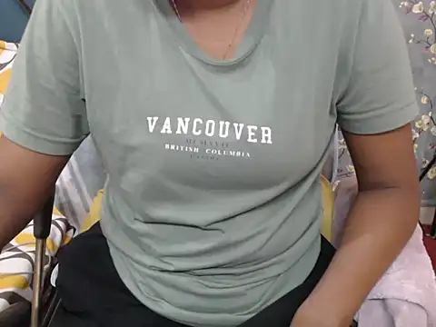 Snapshot of hot_riaa25 chatting on 03.02.26 hot riaa25 online show from 03.02.26