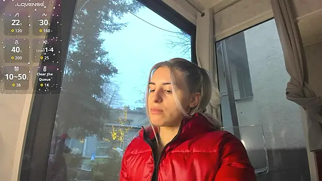 Ella Vee online show from 02.06.26