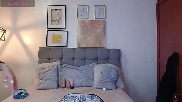  naomi s online show from 03.19.26