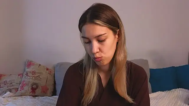 AngelicRice online show from 10.10.25