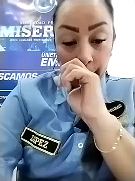 Snapshot of CRISTAL__11 chatting on 01.17.26 CRISTAL 11 online show from 01.17.26