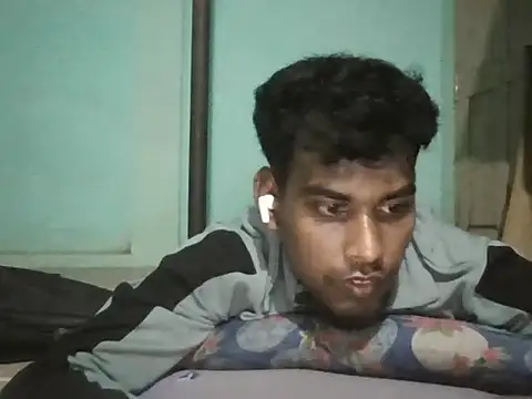Snapshot of Tamilgud23 chatting on 07.10.26 Tamilgud23 online show from 07.10.26