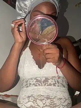 zaracollins01 online show from 11.08.25