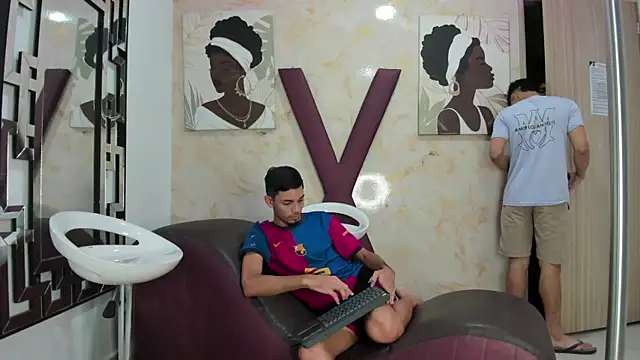 Snapshot of GRETTY_BOYS chatting on 05.13.26 GRETTY BOYS online show from 05.13.26