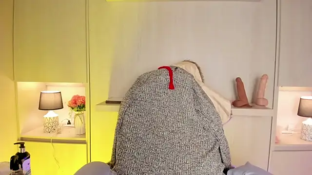 LexxaQueen online show from 12.23.25