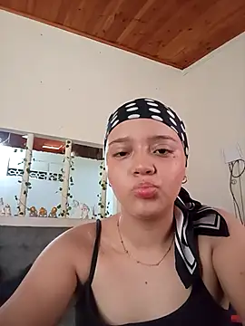 Snapshot of tony_and_katy chatting on 01.09.26 tony and katy online show from 01.09.26