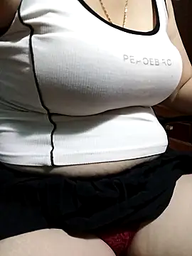 Snapshot of Tasu774 chatting on 09.24.25 Tasu774 online show from 09.24.25