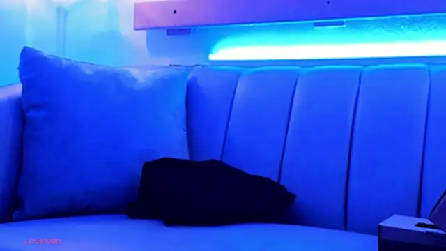 ArianaSantana online show from 10.28.25