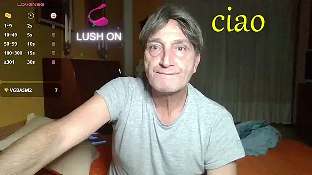 lattediyak online show from 10.28.25