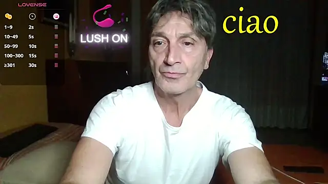 Snapshot of lattediyak chatting on 11.07.25 lattediyak online show from 11.07.25