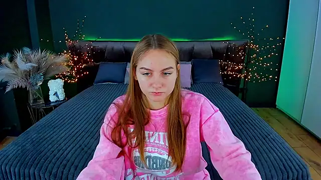 MilaAddams online show from 11.29.25