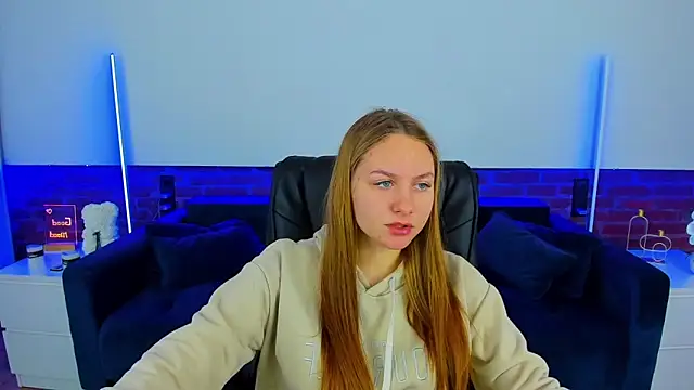 MilaAddams online show from 02.03.26