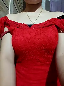 Snapshot of LucyyLy chatting on 09.17.25 LucyyLy online show from 09.17.25