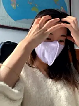 Snapshot of Lulu125216 chatting on 10.23.25 Lulu125216 online show from 10.23.25