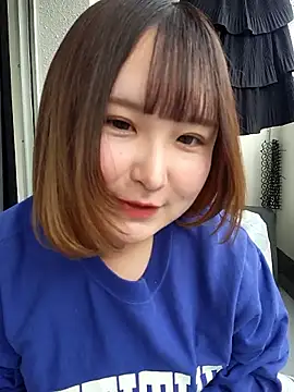 Snapshot of --MIYUKI chatting on 05.04.26 --MIYUKI online show from 05.04.26
