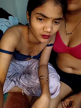 Snapshot of Nand_Bhabhi chatting on 10.08.25 Nand Bhabhi online show from 10.08.25