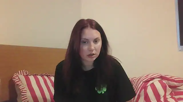 RoseMaee online show from 10.21.25