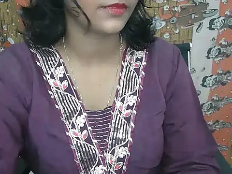 Snapshot of Hott_Noor chatting on 10.14.25 Hott Noor online show from 10.14.25