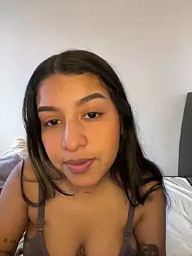  Chloe Smith online show from 02.28.26