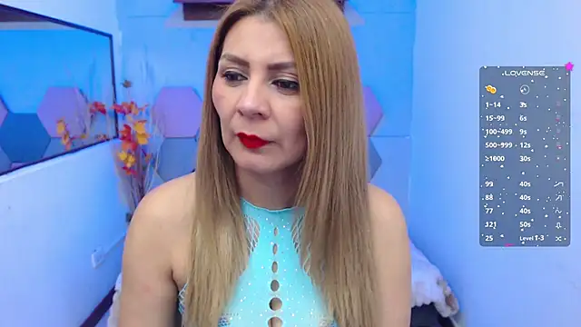 Snapshot of Ximena_Grant chatting on 01.08.26 Ximena Grant online show from 01.08.26