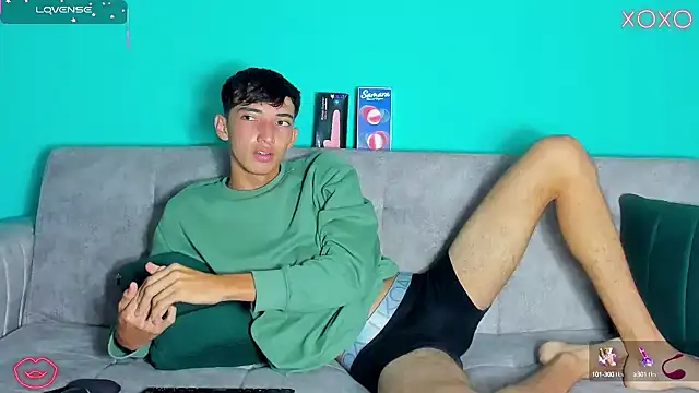 Maikol Ortiz online show from 10.14.25