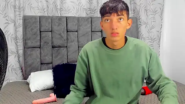 Maikol Ortiz online show from 11.28.25