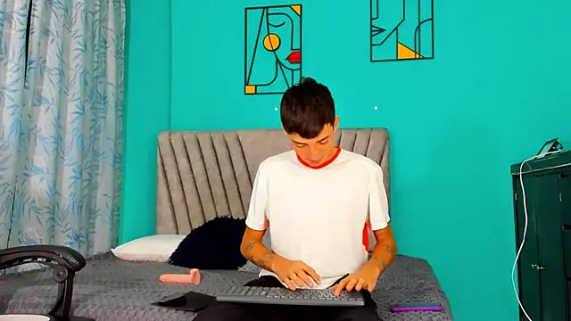 Maikol Ortiz online show from 03.10.26