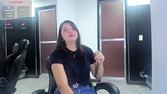 Charlotte-Star online show from 09.25.25