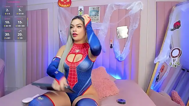 milaowens online show from 10.17.25