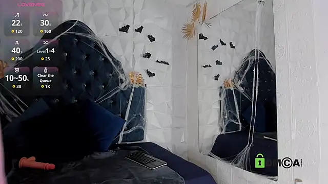 Snapshot of _mia_milf_ chatting on 10.15.25 mia milf online show from 10.15.25