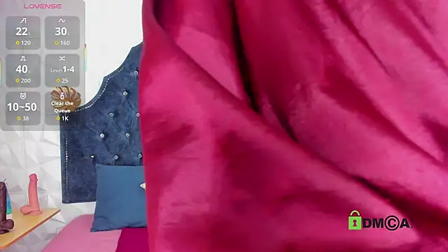 Snapshot of _mia_milf_ chatting on 02.09.26 mia milf online show from 02.09.26