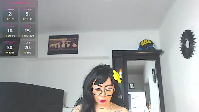 Vicky hotmilf online show from 03.31.26