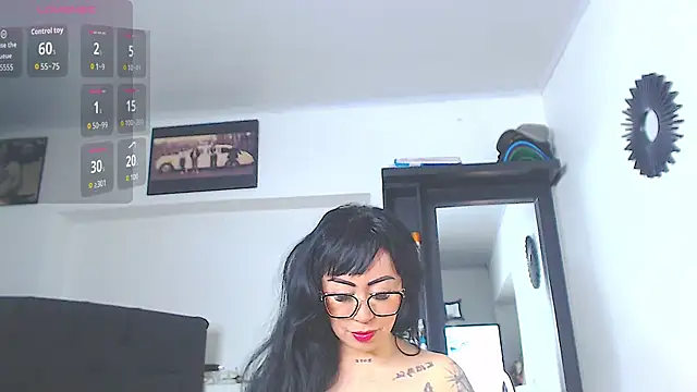 Snapshot of Vicky_hotmilf chatting on 06.03.26 Vicky hotmilf online show from 06.03.26
