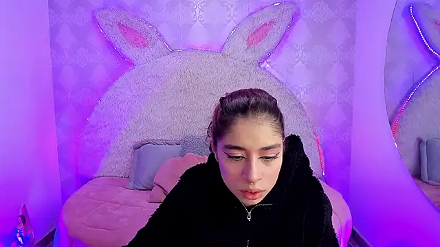 Snapshot of Gaby_louse chatting on 02.11.26 Gaby louse online show from 02.11.26