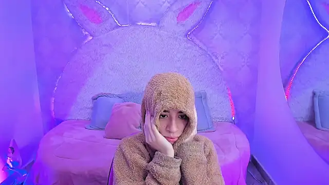 Snapshot of Gaby_louse chatting on 02.19.26 Gaby louse online show from 02.19.26