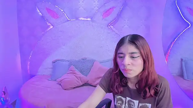 Snapshot of Gaby_louse chatting on 02.21.26 Gaby louse online show from 02.21.26