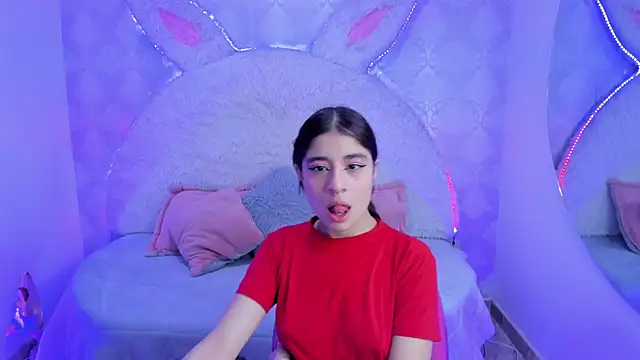 Snapshot of Gaby_louse chatting on 03.05.26 Gaby louse online show from 03.05.26