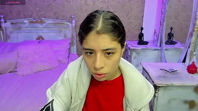 Snapshot of Gaby_louse chatting on 03.28.26 Gaby louse online show from 03.28.26