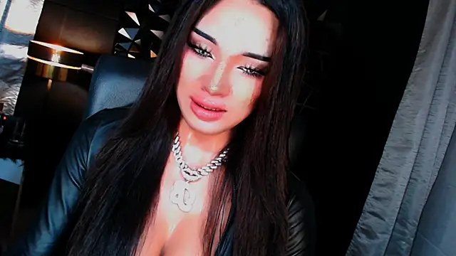 xUrGoddess Bellax online show from 10.04.25