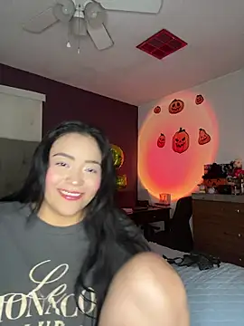 MyHoneyFrida online show from 11.05.25