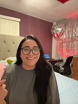 MyHoneyFrida online show from 12.23.25