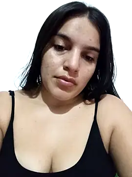 Snapshot of chloe_90 chatting on 11.23.25 chloe 90 online show from 11.23.25