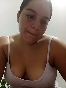 Snapshot of chloe_90 chatting on 12.18.25 chloe 90 online show from 12.18.25